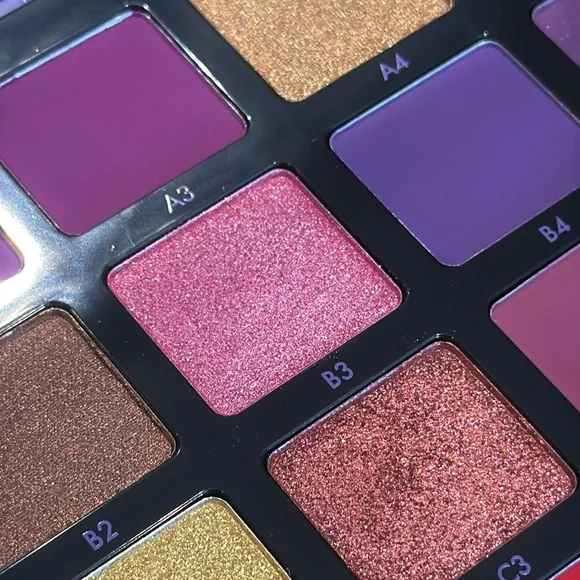 RARE! ABH Norvina Collection Pro Pigment Palette Vol. 1 - Picture 10 of 12